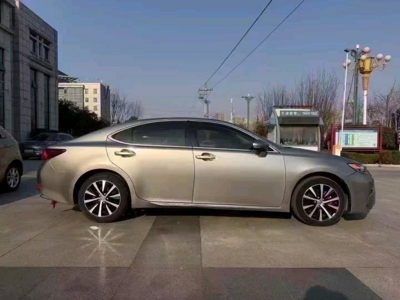 枣庄18年雷克萨斯ES6