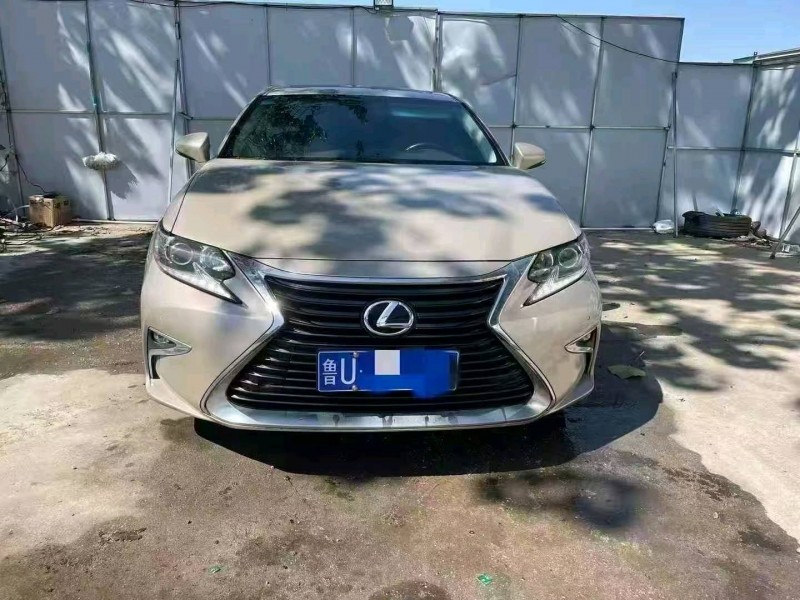 青岛17年雷克萨斯ES1