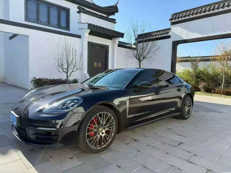 济南23年保时捷帕拉梅拉3