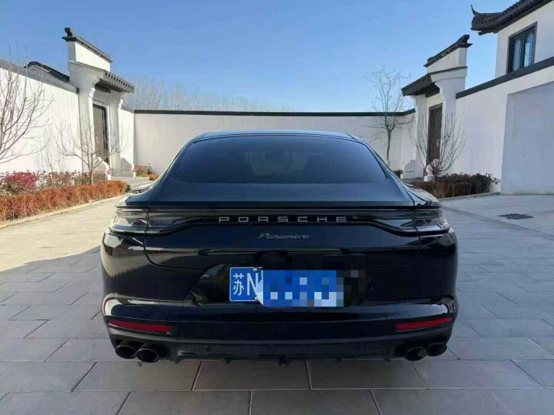 济南23年保时捷帕拉梅拉9