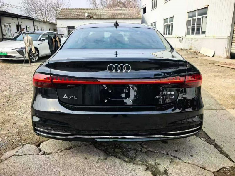 苏州22年奥迪A7L9