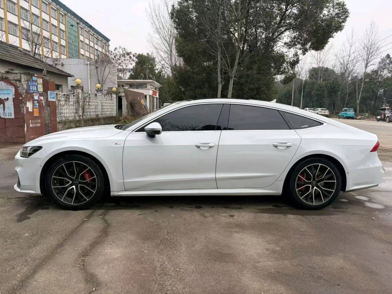 襄阳21年奥迪A7L4