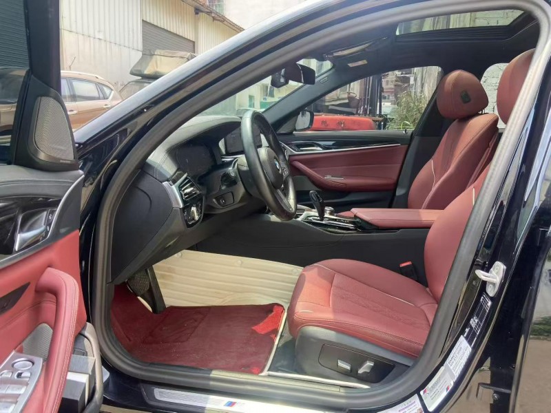 广州23年宝马5系3