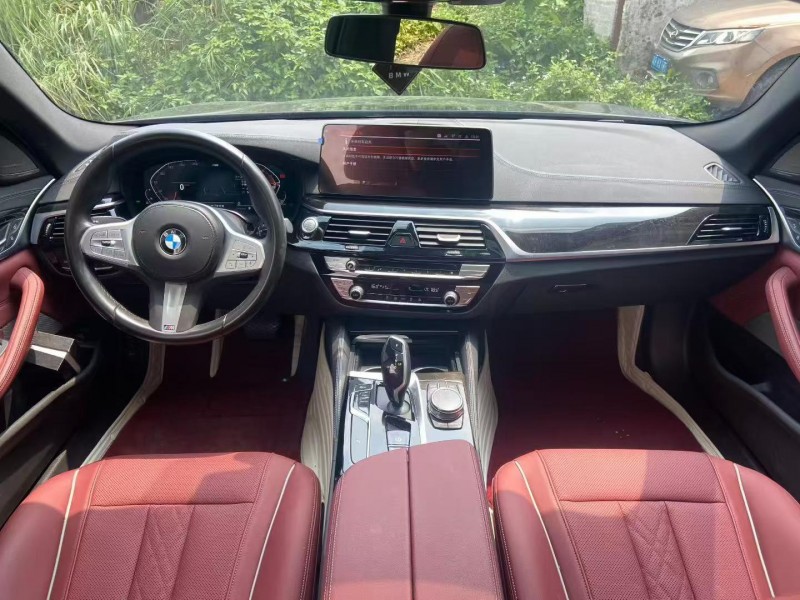 广州23年宝马5系5