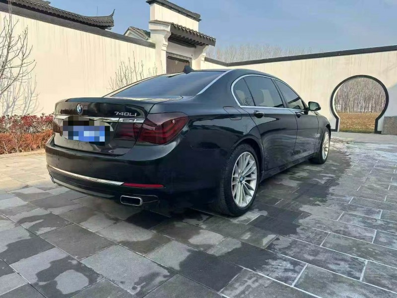 济南15年宝马7系7