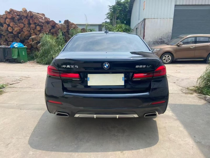 广州23年宝马5系8