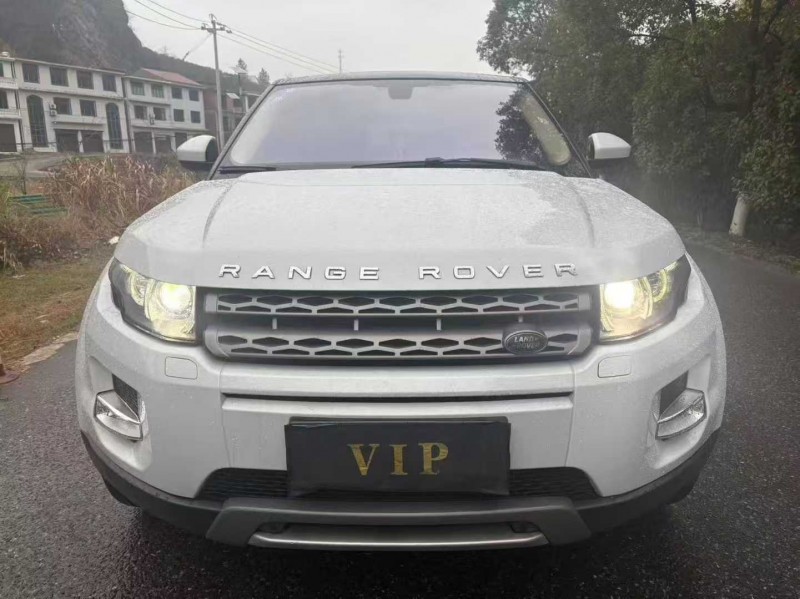 萍乡16年路虎极光1