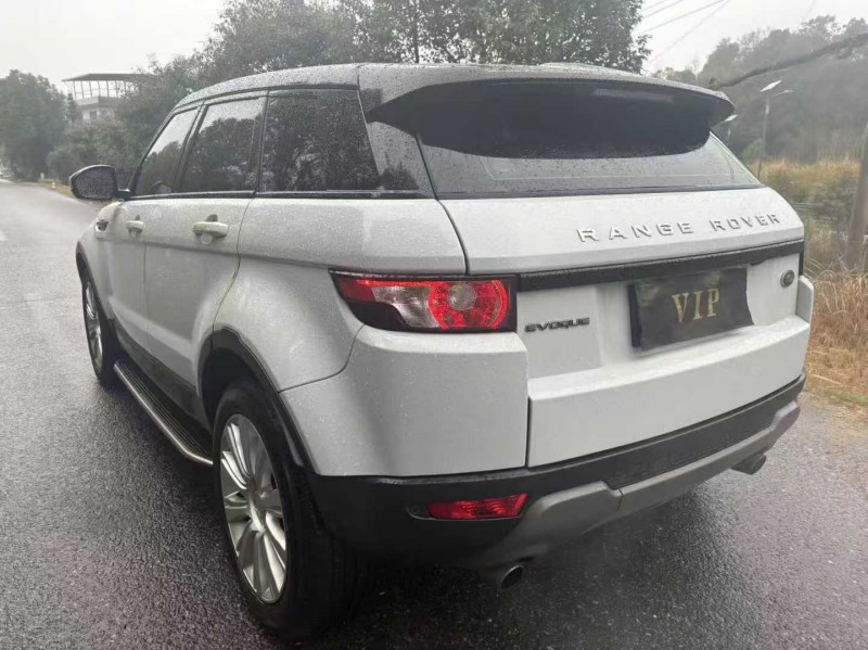 萍乡16年路虎极光5