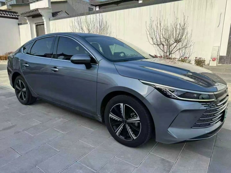 济南24年比亚迪驱逐舰2