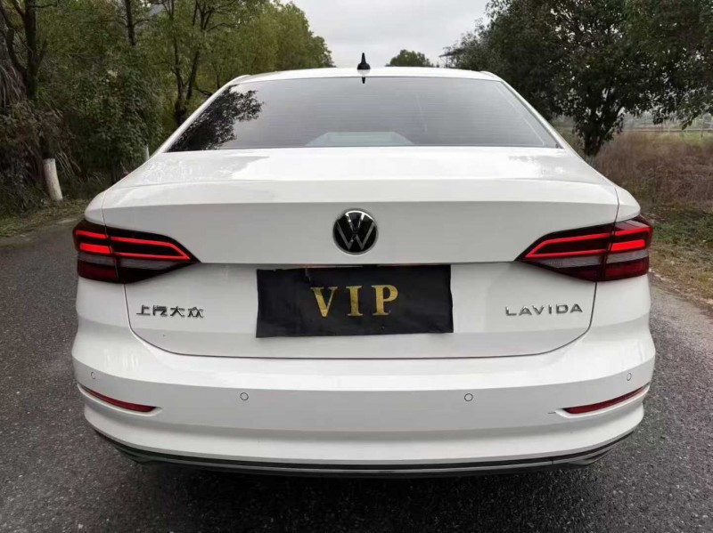 南昌22年大众朗逸7