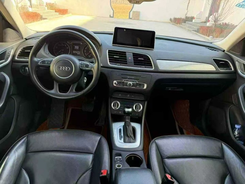 济南15年奥迪Q36