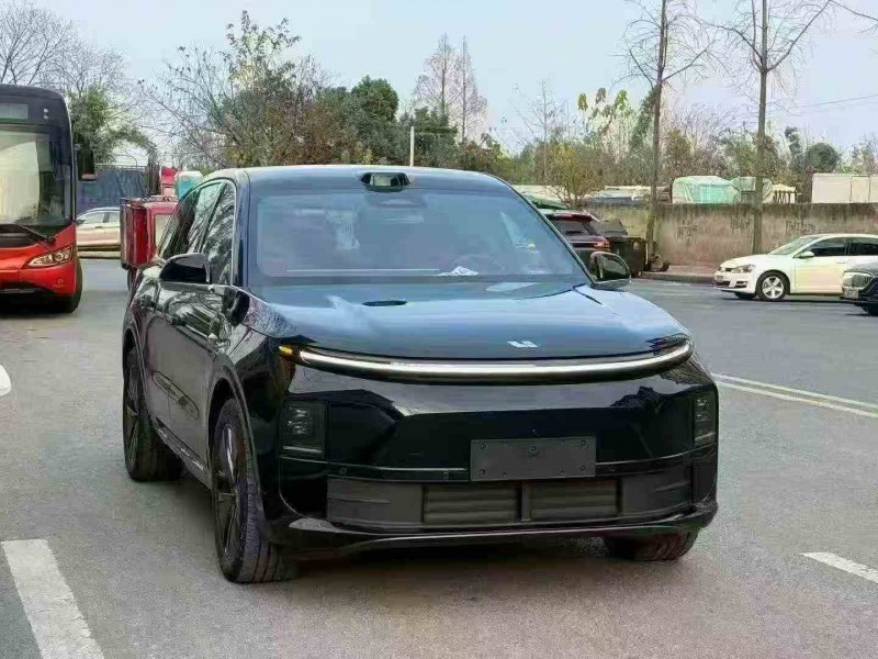 成都25年理想L62