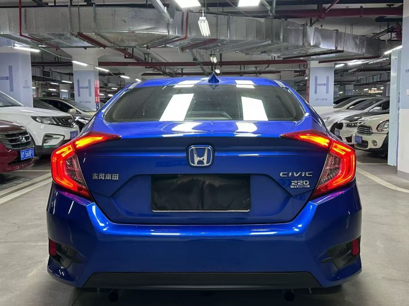 成都19年本田思域6