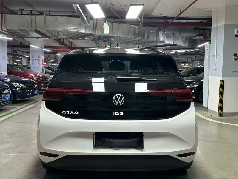 成都24年大众ID7