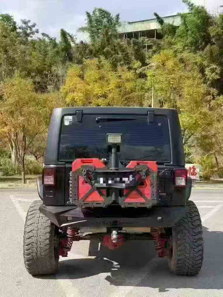 临沧17年Jeep牧马人9