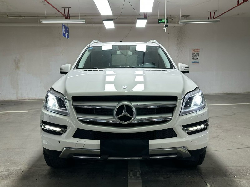 成都13年奔驰GL1