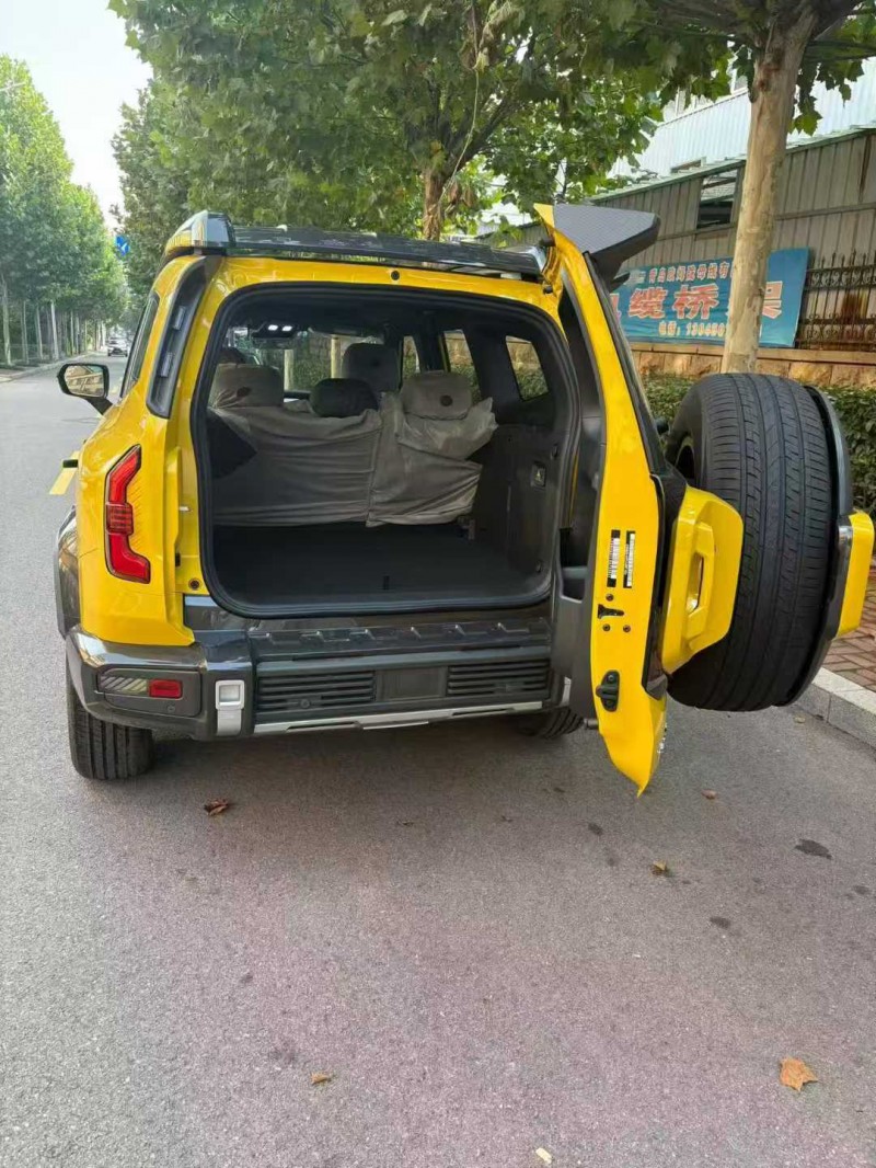 青岛25年长安汽车深蓝4