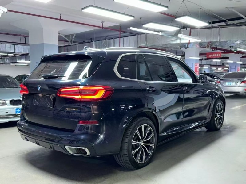 成都19年寶馬X57