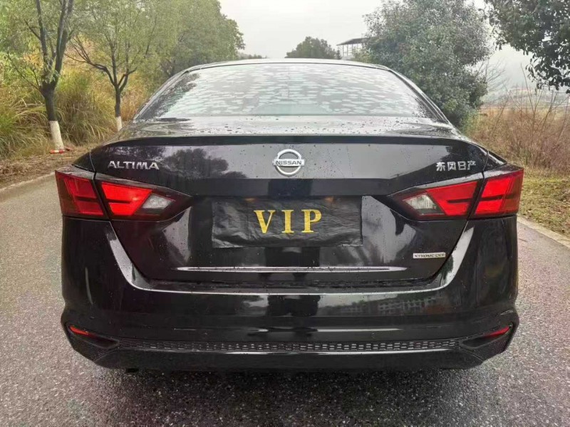 萍乡19年日产天籁3