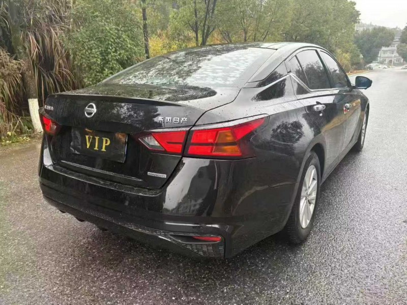 萍乡19年日产天籁6