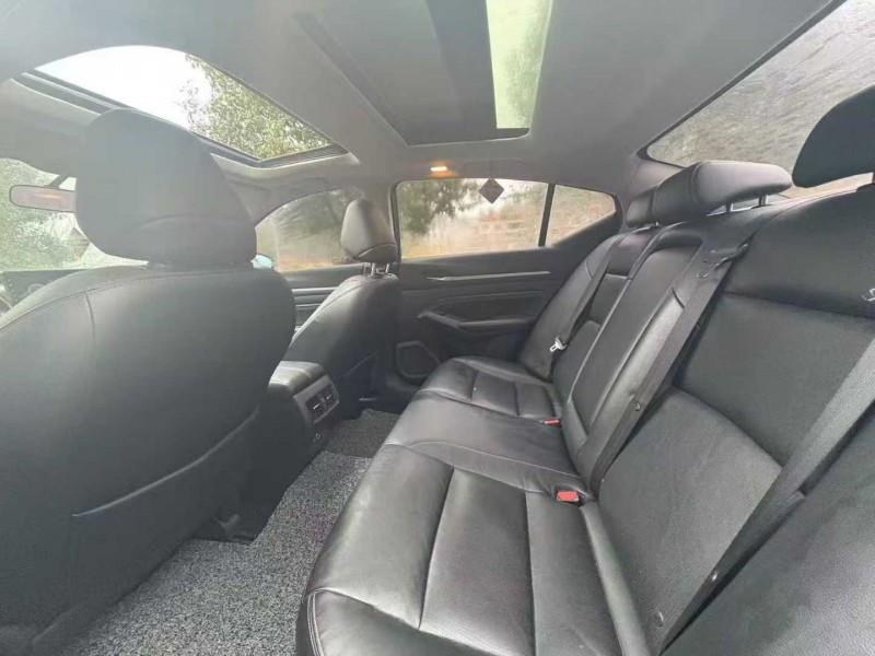 萍乡19年日产天籁9