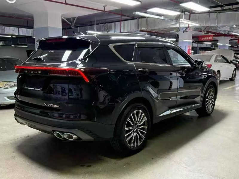 成都24年奇瑞捷途7