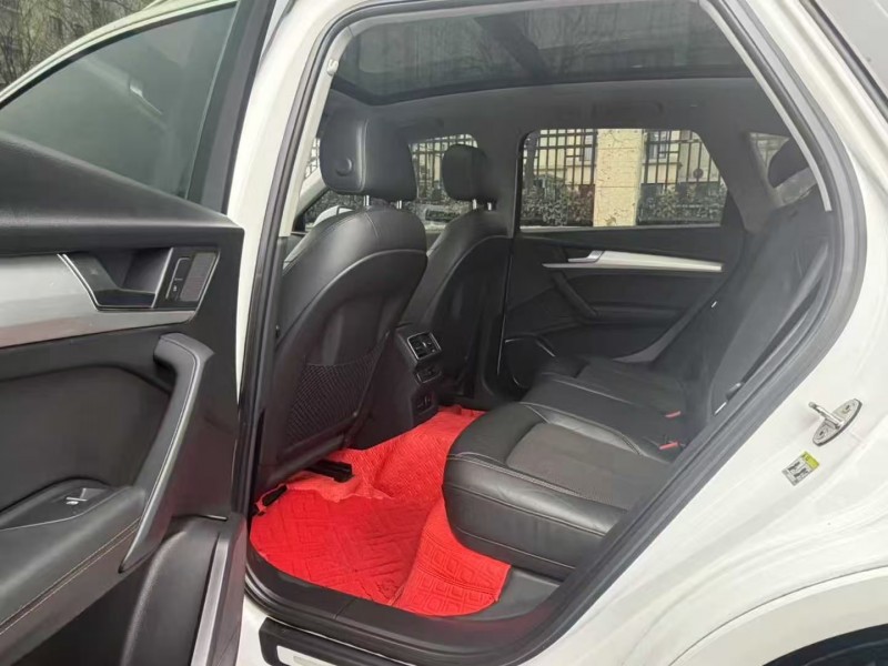 郑州20年奥迪Q54