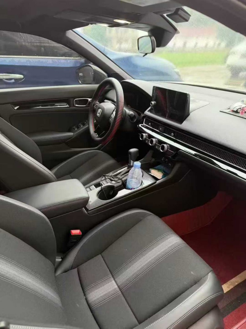 萍乡24年本田思域5