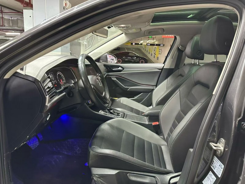 成都20年大众速腾2