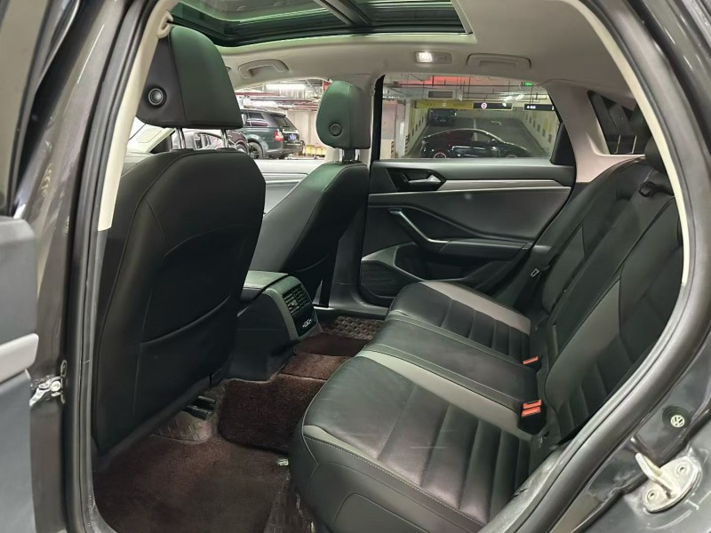 成都20年大众速腾4