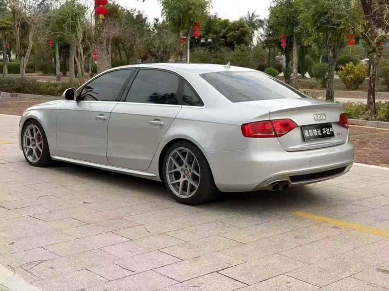 广州12年奥迪A4L8