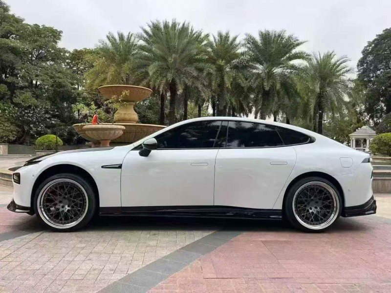 广州22年小鹏汽车p73