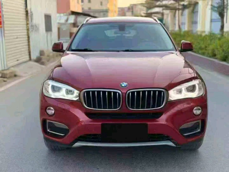 龙岩16年凯迪拉克XT41