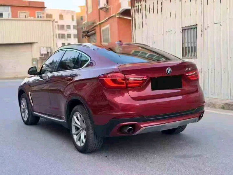 龙岩16年凯迪拉克XT48