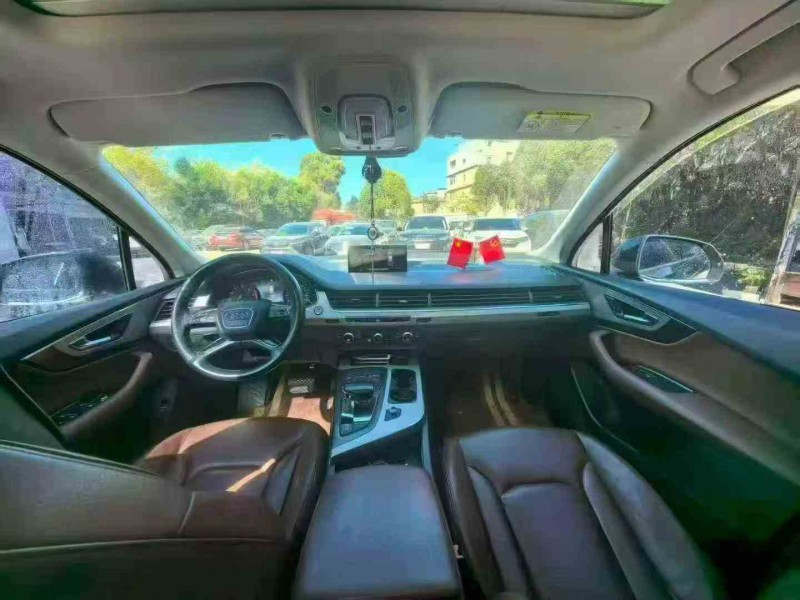 临沧16年奥迪Q74