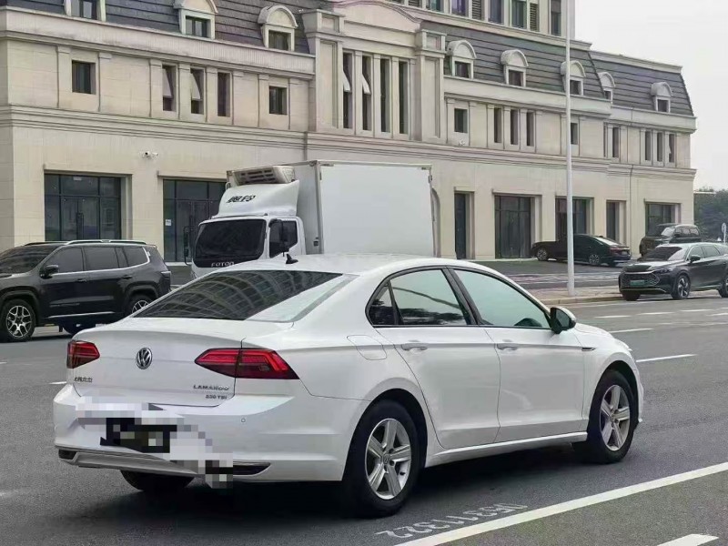 郑州20年大众凌渡8