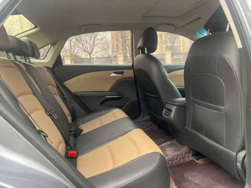 郑州22年雪佛兰科鲁泽4