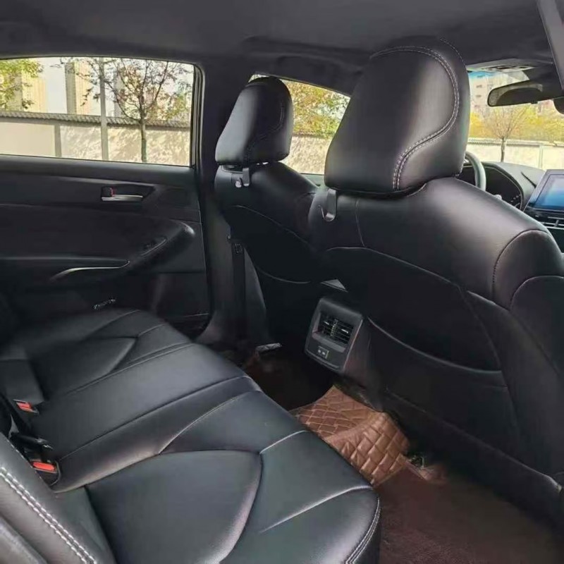 郑州23年丰田亚洲龙5