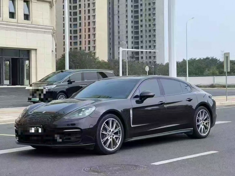 郑州21年保时捷帕拉梅拉3