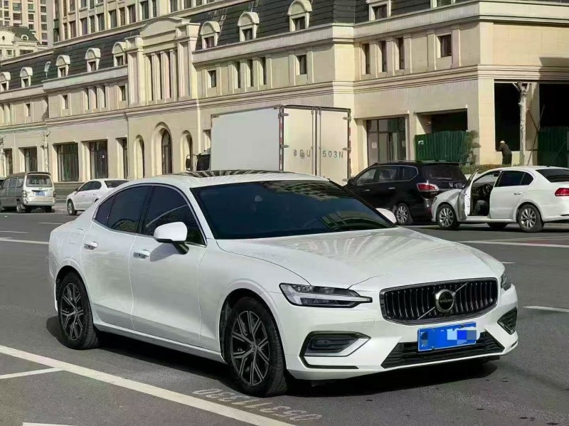 郑州24年沃尔沃S60L2