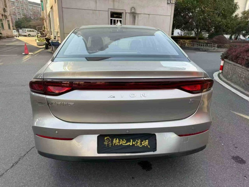 衢州24年傳祺埃安S9