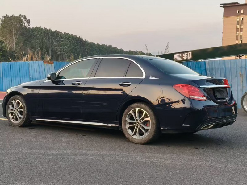 福州17年奔驰C7