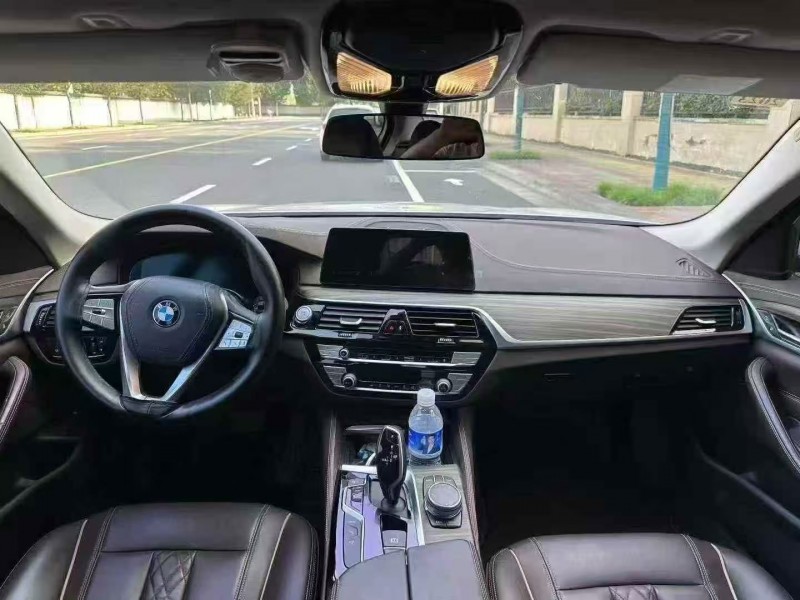 郑州21年宝马5系6