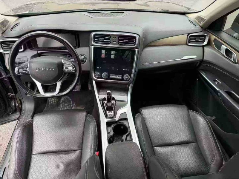 衢州19年领克015