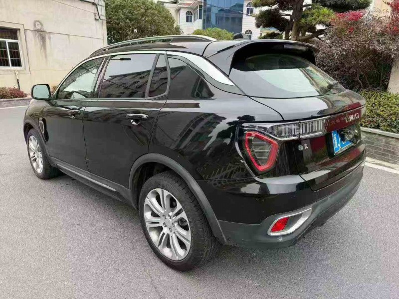 衢州19年领克017