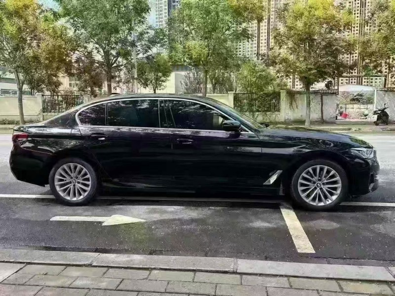 郑州23年宝马5系8