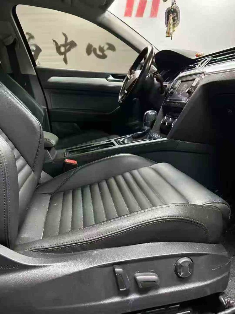 泸州19年大众迈腾5