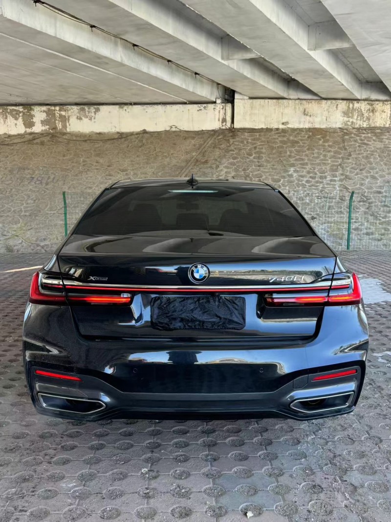 松原20年宝马7系9