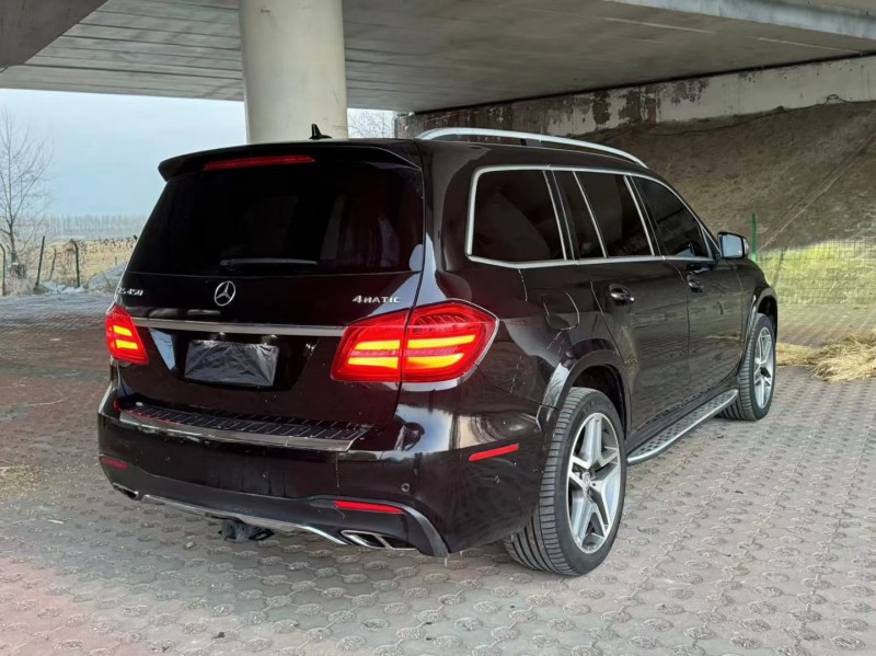 松原16年奔驰GLS7