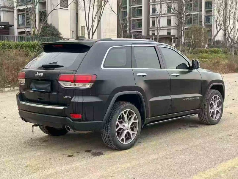 广元21年Jeep大切诺基7